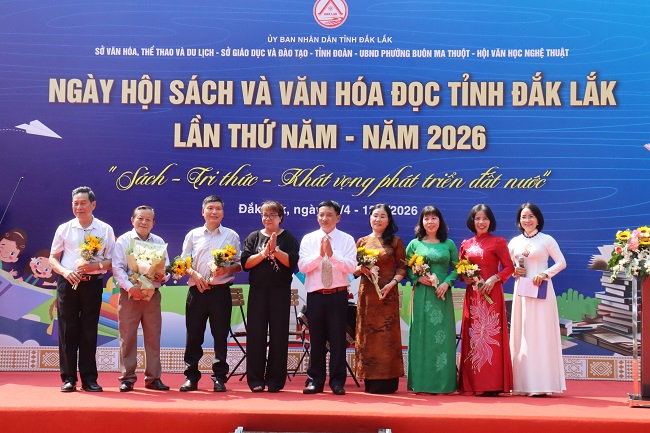 Giới thiệu tác phẩm văn học nhân Ngày Sách và văn hóa đọc tỉnh Đắk Lắk lần thứ 5